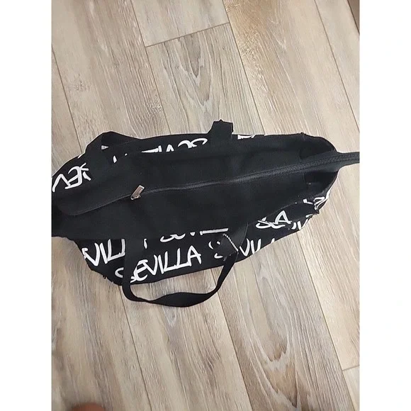 Robin Ruth Sevilla Tote Bag Zipper Closure Black Red Med - Picture 9 of 14